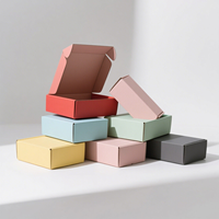 Boîte d'expédition pour vêtements en carton ondulé de petite taille, écologique, en matériaux recyclés, avec logo imprimé, emballage de luxe, coloré