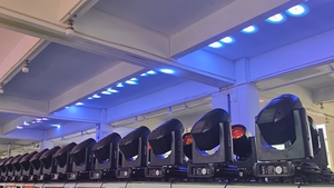 DJSTAR 295W Shake Light Double Super Prisms Rainbow Effect DMX512 Control Sound-Activated Carton for Clubs/Weddings/DJ - Product Image 4