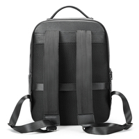 Sac à dos décontracté pratique et élégant, unisexe, en cuir noir avec un design simple et des détails de couture décoratifs