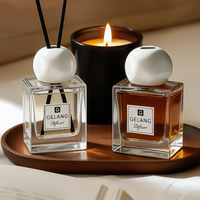 Bouteilles de diffuseur carrées préférées 50 ml 100 ml, bouteille en verre de luxe transparente 150 ml pour diffuseur à bâtonnets avec couvercle