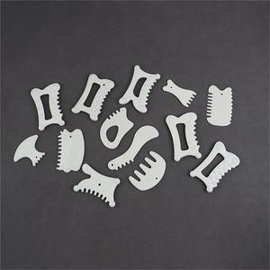 Juego de raspado de varios estilos personalizado, productos de masaje Gua Shas Faciales, masajeador facial Guasha de cerámica portátil con forma de ala Popular - Product Image 5