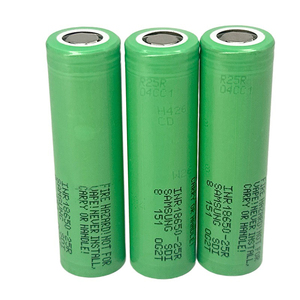 Batterie au lithium cobalt oxyde <span class=keywords><strong>Samsung</strong></span> 18650 <span class=keywords><strong>INR18650</strong></span> <span class=keywords><strong>25R</strong></span>, 2500 mAh, 3,6 V, 500 cycles - Product Image 1