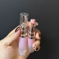 Baume à lèvres repulpant à succès Emballage rose Sérum pour améliorer les lèvres Traitement aux peptides Gloss repulpant pour les lèvres