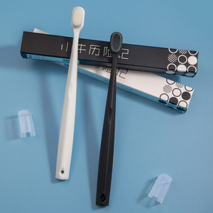 Cepillo de dientes blanco y negro con 10000 cerdas, herramienta de limpieza manual suave para adultos de la fábrica Yangzhou Hangji - Product Image 3