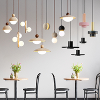 Lustre de décoration moderne pour la maison Luminaire design d'hôtel Lampe d'intérieur suspendue pour salon Lustres et lampes suspendues à LED