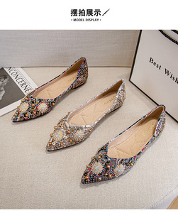 Scarpe Estive da Donna 2024, Nuova Stampa Metallica con Diamanti, Punta Appuntita, Suola Piatta, Taglie Grandi 41-43 - Product Image 4