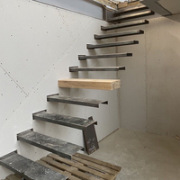 SZG Escalier en bois moderne personnalisé Escalier droit flottant Conceptions d'escalier intérieur personnalisées