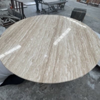 Table à manger en travertin beige à la mode Table à manger en travertin à dessus rond naturel Base solide meubles de maison