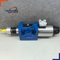 Vanne de commande directionnelle hydraulique à solénoïde Rexroth R901336797 5-4WE10D5X/EG24K4QMBG24/M NG10 CETOP 5 24V DC 4/2 voies