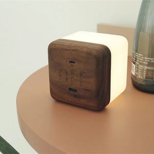 Mejor Precio de Lámpara Nocturna LED USB de Estilo Popular con Temporizador, Control Táctil Superior, Mini Lámpara Nocturna LED - Product Image 6