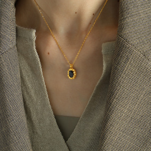 Collier ras du cou élégant de style français, inspiré du vintage, avec diamant noir, plaqué or 18 carats, bijoux de fête superposés, géométrique ovale - Product Image 2