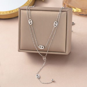 Collana a <span class=keywords><strong>Y</strong></span> con doppio strato di nappe e naso di maiale, in acciaio inossidabile placcato oro 18K, catena regolabile per clavicola da donna, anti-ossidazione - Product Image 5