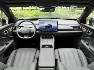 Voitures les plus vendues, SUV 5 places, SUV familial, DEEPAL S05, autonomie de 620 km, SUV électrique pur S05 - Product Image 5