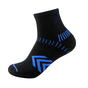 Chaussettes de course de <span class=keywords><strong>basket</strong></span>-ball décontractées anti-friction personnalisées pour adultes hommes et femmes Logo du corps en éponge épaissie - Product Image 5