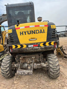 Avec le meilleur prix Hyundai R60W-7 excavatrice sur pneus d'occasion mini excavatrice d'occasion d'origine Hyundai 60w Corée pour les Offre Spéciale - Product Image 6