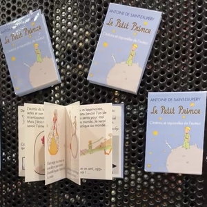 Nieuwe Productbibliotheek Souvenir Schattige Mini Prentenboek Koelkastmagneet Kan Pagina 'S Omslaan Cadeau Voor Boekenliefhebbers Middelgrote Magnetische Vorm - Product Image 1