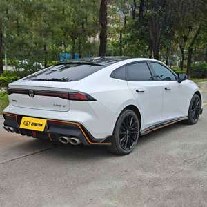 Auto Usata Changan Automobile Uni-V a Benzina Compatta 1.5t Guida a Sinistra <span class=keywords><strong>5</strong></span> <span class=keywords><strong>Porte</strong></span> <span class=keywords><strong>5</strong></span> Posti Hatchback Senza Incidenti Auto Familiare Usata - Product Image 4