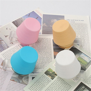 Silicone <span class=keywords><strong>Pat</strong></span> lampe de table support de téléphone portable Promotion cadeau lampe de table lit support de téléphone - Product Image 2