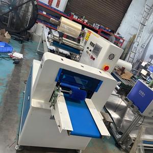 Automatic Horizontal High Speed Pillow Type Chocolates / Biscuit / Snacks / <b>Candy</b> Packing <b>Machine</b> - Product Image 6