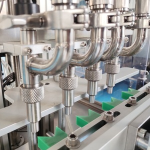 Automatische 4 Koppen Servo Zuigerpomp Sap Kwantitatieve Fles Vloeibare Vulmachine - Product Image 2