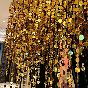 Guirlande de 100 m de cercles scintillants argentés pour décorations de fête, bannière de paillettes suspendues, toile de fond, cercles à paillettes suspendus - Product Image 1