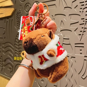 Llavero de Peluche de Capibara Kapibala con Capucha de Fresa y Relleno de Algodón PP - Product Image 3