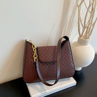 Tas Selempang Wanita Kulit PU dengan Rantai dan Tutup Lipat, Ringan, Model Crossbody Messenger untuk Wanita