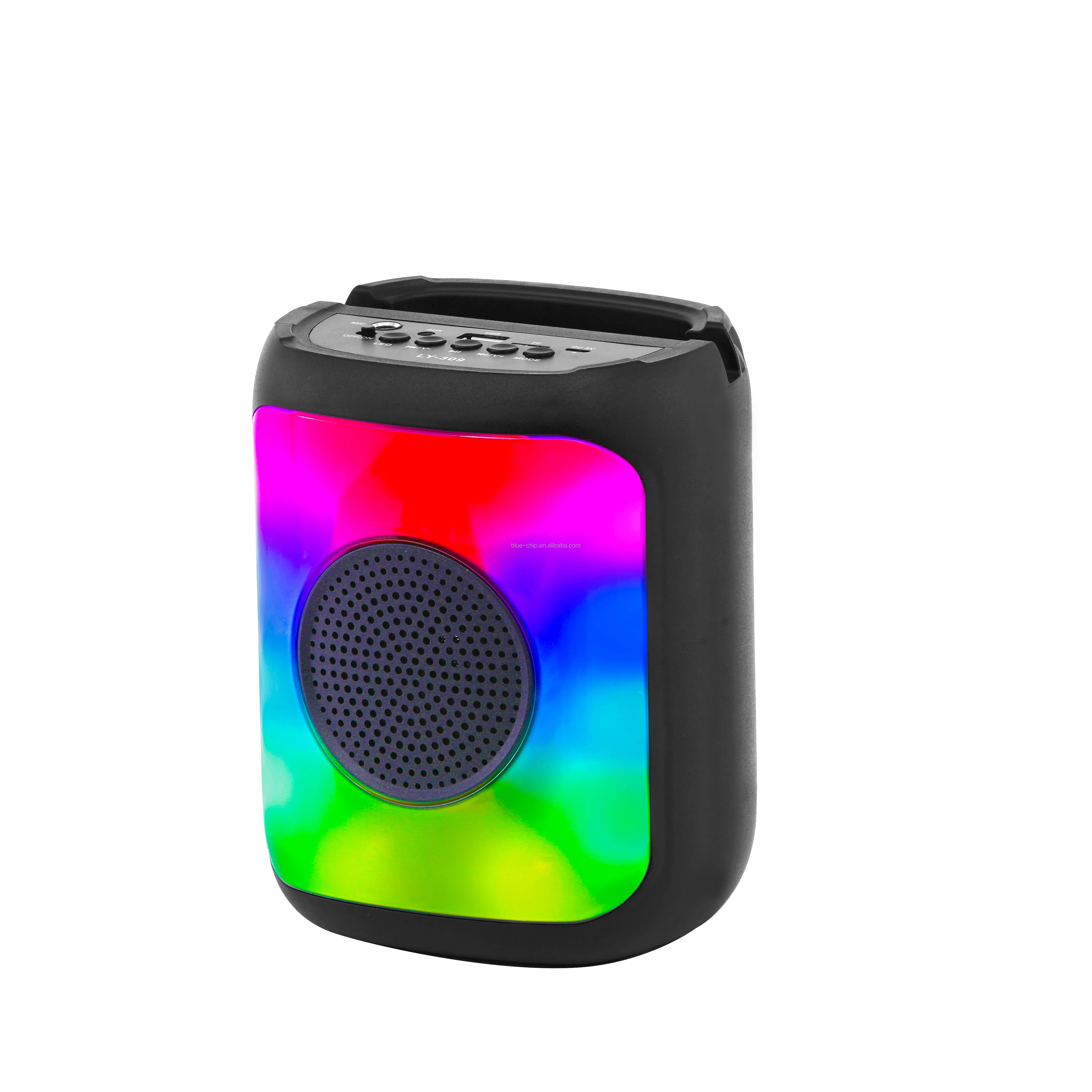 Fabrika toptan özel Logo açık parti taşınabilir 3 inç 800mAh hoparlör Karaoke Stereo kablosuz 3W RGB ışık hoparlör