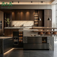 Meubles de salon modernes pour la maison : Armoire de rangement et vitrine haute avec portes vitrées et éclairage LED pour salle à manger