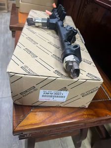 Las piezas de Common Rail del inyector 23810-0L030 y 23810-30100 son aplicables a 1KD y 2KD. - Product Image 4