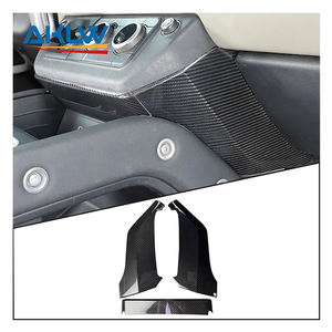 Cadre décoratif de base de console centrale en fibre de carbone véritable pour Land Rover Defender 2020-2024, accessoires intérieurs - Product Image 1