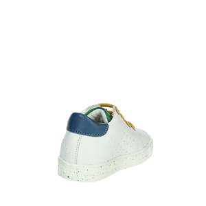 Zapatillas Deportivas para Niños Falcotto, Diseño de Estrella Blanca y Amarilla, Talla 497 2N64, Zapatos de Lona a la Moda - Product Image 3