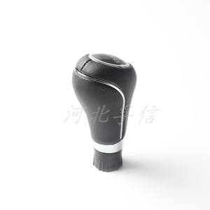Pomo de palanca de cambios de cuero elegante de 14 mm x 8 mm ergonómico para Mercedes-Benz - Product Image 4