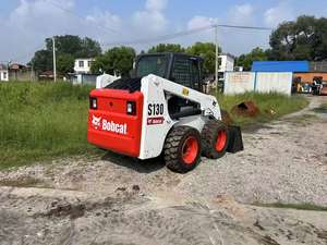 Chargeuse compacte S130 d'occasion en excellent état, moteur et roulements inclus, à vendre - Product Image 5