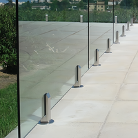 Fabricant de balustrades en verre sans cadre sur mesure, système de clôture de piscine avec poteaux en acier inoxydable, garde-corps de sécurité pour escaliers extérieurs
