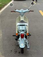 Motocyclette rétro vintage Little Cub 50cc 4 temps EFI d'origine japonaise Honda1 avec porte-bagages arrière pour la ville