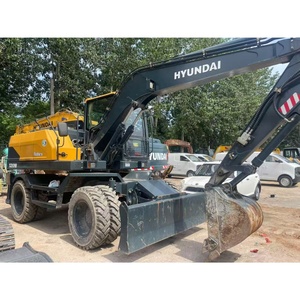 Excavatrice sur roues Hyundai Robex 120W, 12 tonnes, pelle hydraulique, capacité de la benne de 0,45 m³, avec pompe Kubota et valve Vickers - Product Image 6