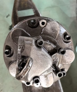 Motor Hidráulico de Cilindro Oscilante GM1 100 150 175 200 GM4-600 GM4-800 GM4-900 <span class=keywords><strong>GMD</strong></span> 1A 200 9H/9 GM3 1000 7E D47 - Product Image 1