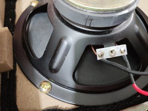 Kwaliteit ST GA-10 10 WATTs Elektrische Gitaar Basversterker 6.5" 4 Ohm Luidspreker Hoofdtelefoonaansluiting Knopbediening Hout Staal Constructie - Product Image 3