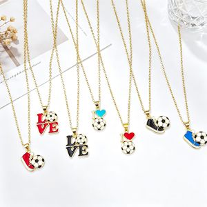 HX156 Collar <span class=keywords><strong>de</strong></span> moda <span class=keywords><strong>de</strong></span> fútbol y deporte, <span class=keywords><strong>de</strong></span> latón con esmalte y <span class=keywords><strong>oro</strong></span> <span class=keywords><strong>de</strong></span> 18K, con colgante <span class=keywords><strong>de</strong></span> corazón LOVE y zapatilla, cadena <span class=keywords><strong>de</strong></span> clavícula <span class=keywords><strong>para</strong></span> aficionados, <span class=keywords><strong>para</strong></span> mujer y <span class=keywords><strong>hombre</strong></span> - Product Image 1