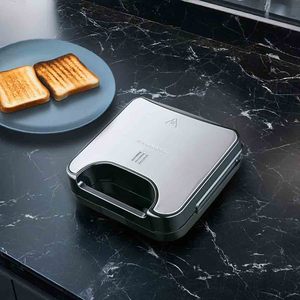 Grille-sandwich 750W en acier inoxydable à double fente pour griller les sandwichs - Product Image 5
