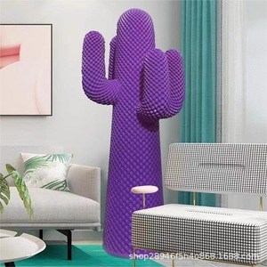 Statua di Cactus in Vetroresina a Grandezza Naturale, Forma Personalizzata per Ornamenti di Spazi Moderni Interni/Esterni - Product Image 6