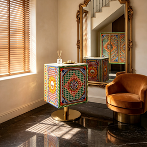Meuble de rangement pour vin en acier inoxydable de luxe, buffet design moderne pour la décoration du salon des villas et des manoirs - Product Image 4