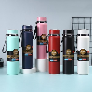 Botella de agua deportiva de acero inoxidable 316 de gran capacidad, taza aislada portátil, separación de agua de té, diseño Simple para uso en exteriores - Product Image 2
