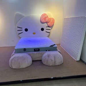 Letto Morbido Moderno Multicolore per Bambini in Legno con Rivestimento in Vera Pelle, Poggiapiedi, Luci e Design Hello Kitty per <span class=keywords><strong>Bambina</strong></span> - Product Image 4