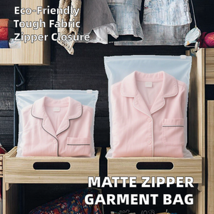 Bolsa de Ropa de Plástico PE Esmerilado de Alta Calidad con Cierre de Cremallera y Impresión Mate para Empaque de Ropa - Product Image 2