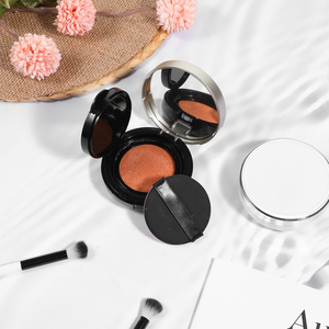Wholesale Luxury 15g Custom Logo Empty Foundation Powder Cc Cream with Puff and Sponge <b>Mirror</b> <b>Compact</b> - Product Image 4