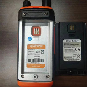 Pour BAOFENG UV-17 Pro <span class=keywords><strong>L</strong></span> portable longue portée talkie-walkie UHF VHF jambon pour émetteur-récepteur Radio pas cher UV5R Baofeng UV-17 PRO - Product Image 1