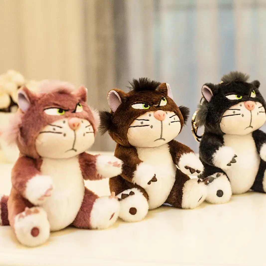 Juguetes de animales de peluche Figura de Lucifer Colgante de felpa Figura de Lucifer Japón Tokyo Cat Doll Venta al por mayor Venta caliente Llaveros