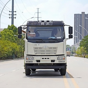 Factory Direct FAW 4X2 12000L Water Bowser Truck for Municipal Road Cleaning Dust Control and Landscape <b>Irrigation</b> - Product Image 2